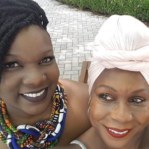 Meet your Posher, Julia